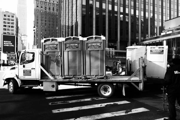 Best Portable bathroom rental  in Mauriceville, TX